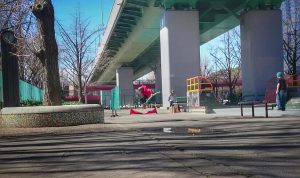 若宮スケートパークのコーン